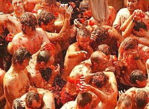 width=-viva-la-tomatina